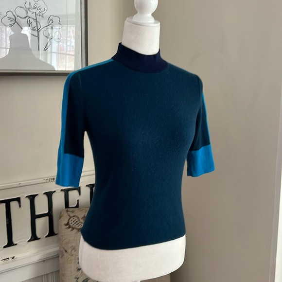 Tori Burch Color Block Short Sleeve Mock Neck 100% Cashmere Sweater - Picture 3 of 16